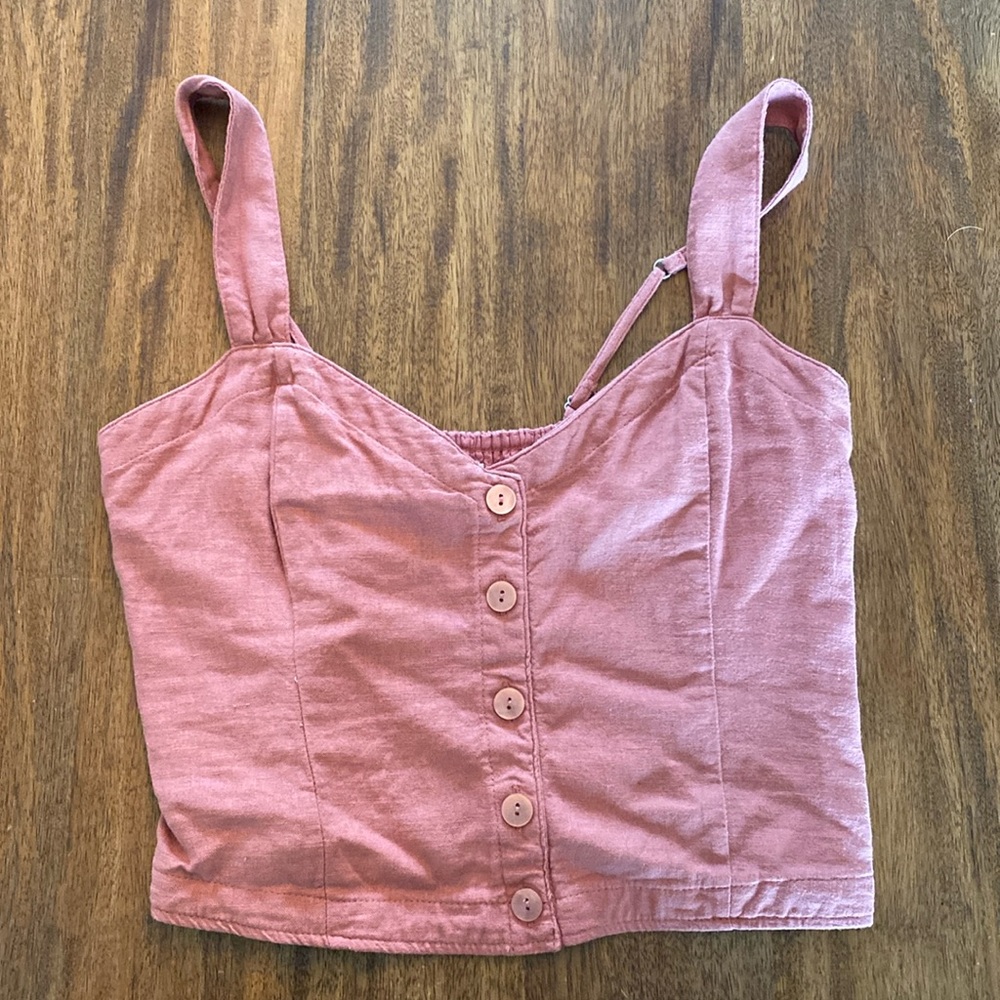 Abercrombie and Fitch rose pink linen button up crop top. Size medium.